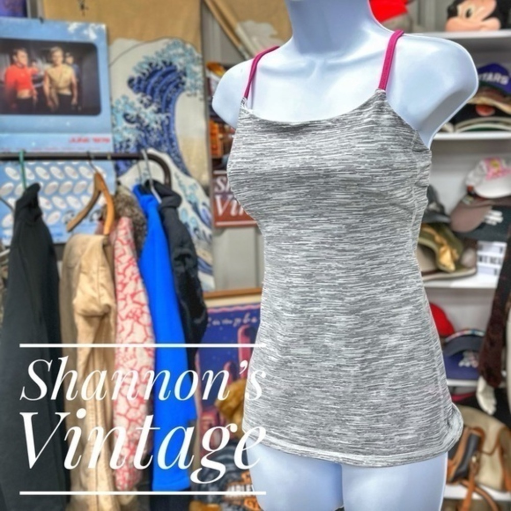 Lululemon sz 4 padded athletic tank A3